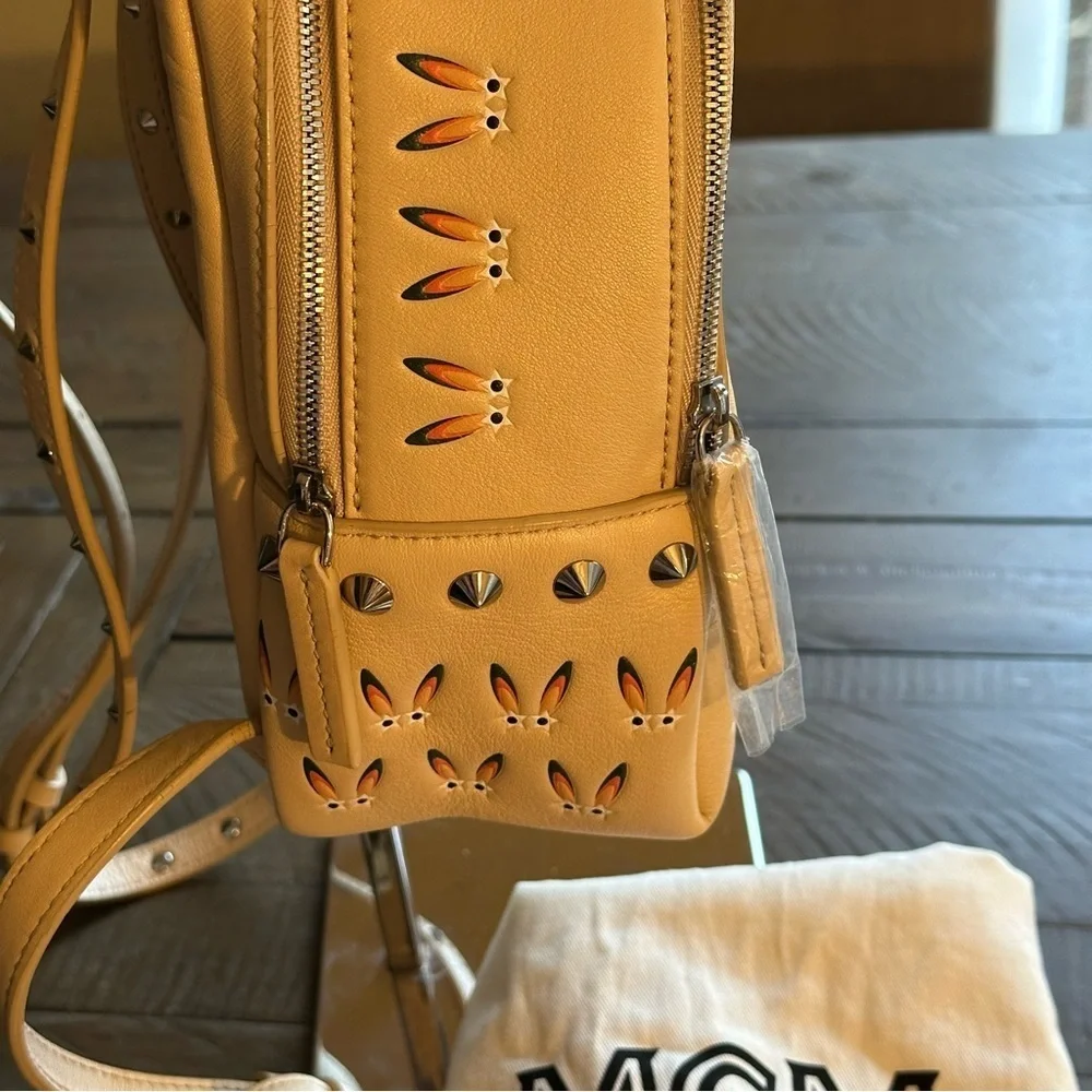 💎MCM RARE LAMBSKIN STAR EYED BUNNY MINI BACKPACK/MINT CONDITION 💎